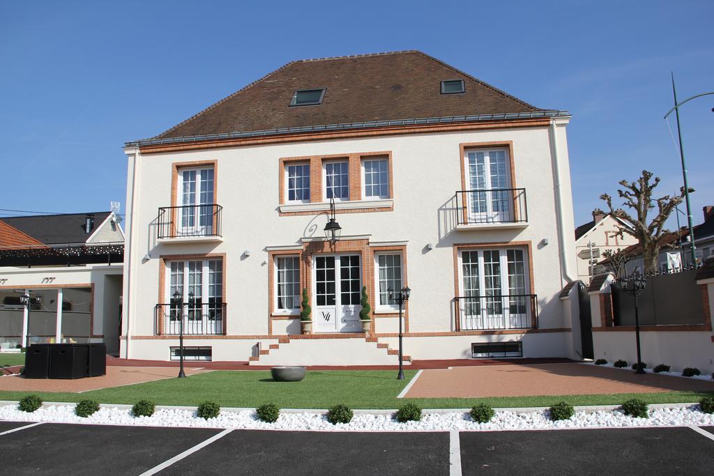 Villa Louis Victor Dizy Exteriér fotografie